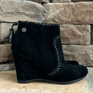 Bussola Enna Black Suede Ankle Boots with Whipstitch Detailing /‎ SZ EU38 or US7